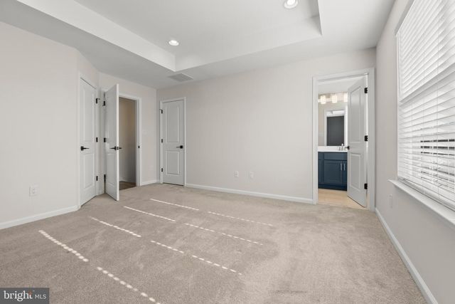 69 AVIARY RD, West Deptford, NJ 08086