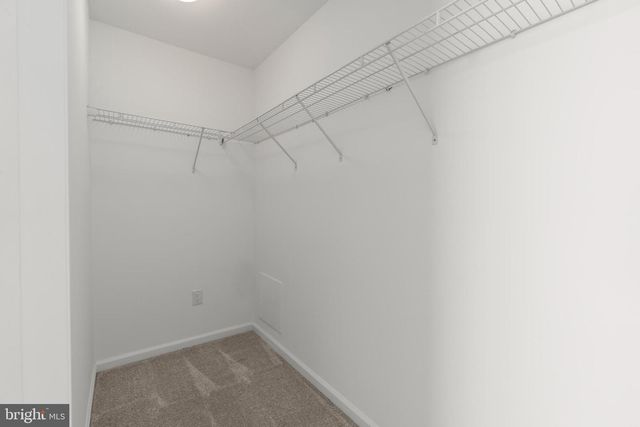 69 AVIARY RD, West Deptford, NJ 08086