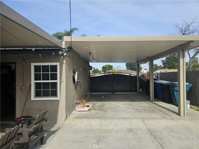 8426 Greenpoint, Riverside, CA 92503