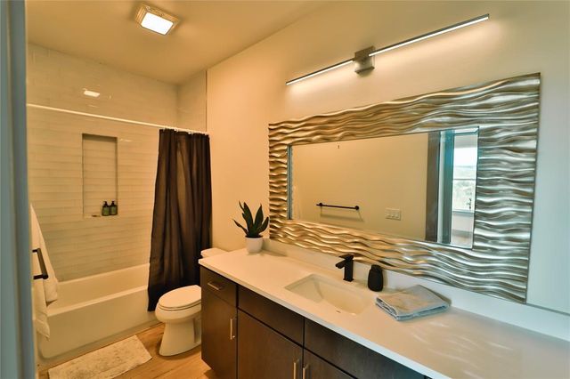 10613 Knob HL, Dripping Springs, TX 78620