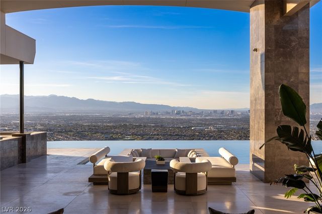 3 Heavens Edge Court, Henderson, NV 89012