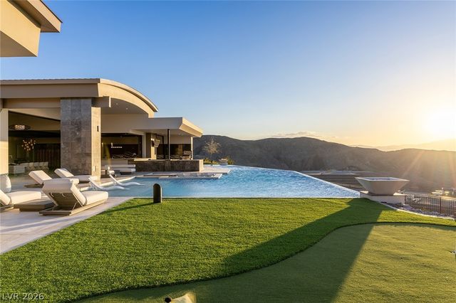 3 Heavens Edge Court, Henderson, NV 89012