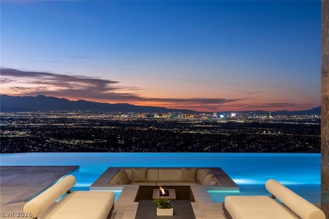 3 Heavens Edge Court, Henderson, NV 89012