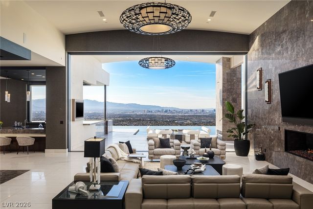 3 Heavens Edge Court, Henderson, NV 89012