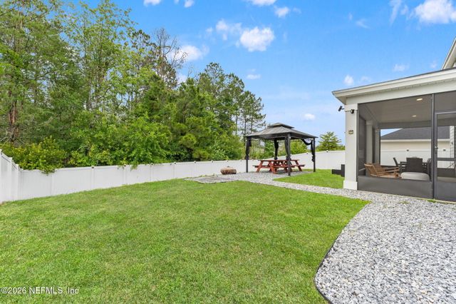 1319 PANTHER LAKE Parkway, Jacksonville, FL 32221