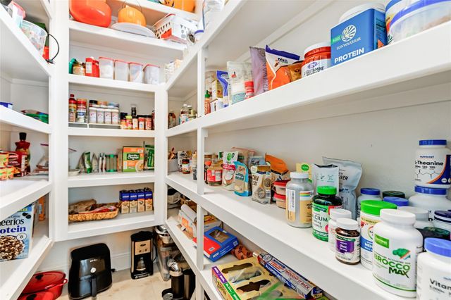 311 Reserve Ridge Drive, Huffman, TX 77336