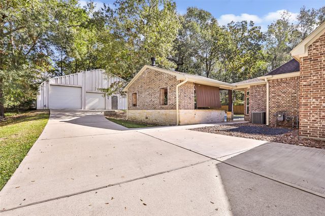 311 Reserve Ridge Drive, Huffman, TX 77336