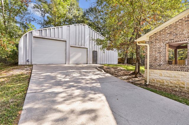 311 Reserve Ridge Drive, Huffman, TX 77336