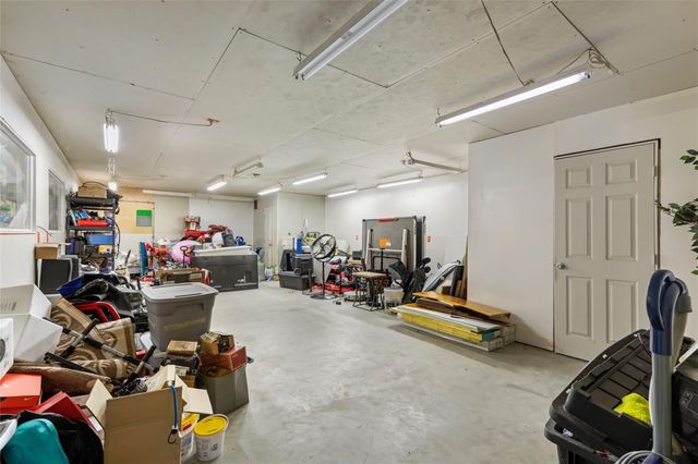 311 Reserve Ridge Drive, Huffman, TX 77336