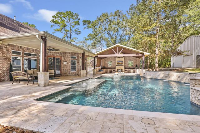 311 Reserve Ridge Drive, Huffman, TX 77336