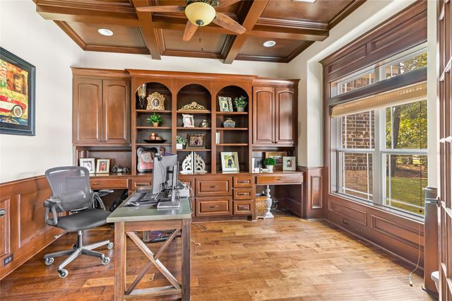 311 Reserve Ridge Drive, Huffman, TX 77336