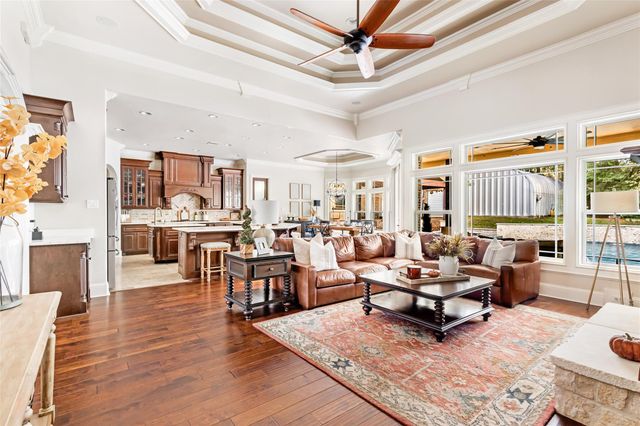 311 Reserve Ridge Drive, Huffman, TX 77336