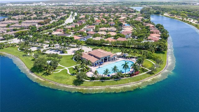 22821 SW 88th Pl 1-20, Cutler Bay, FL 33190