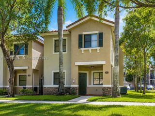 22821 SW 88th Pl 1-20, Cutler Bay, FL 33190