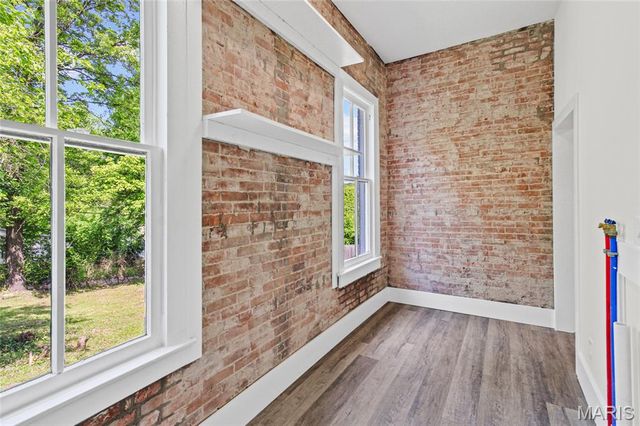 104 S 4th, De Soto, MO 63020