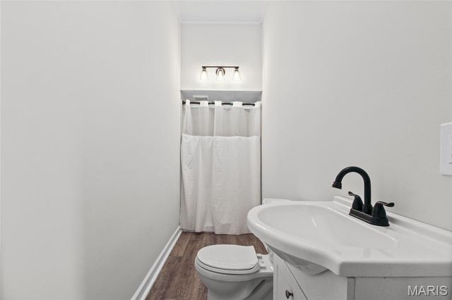 104 S 4th, De Soto, MO 63020