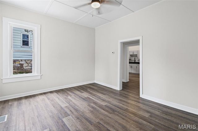 104 S 4th, De Soto, MO 63020