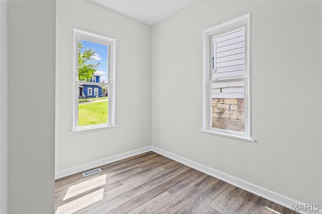 104 S 4th, De Soto, MO 63020
