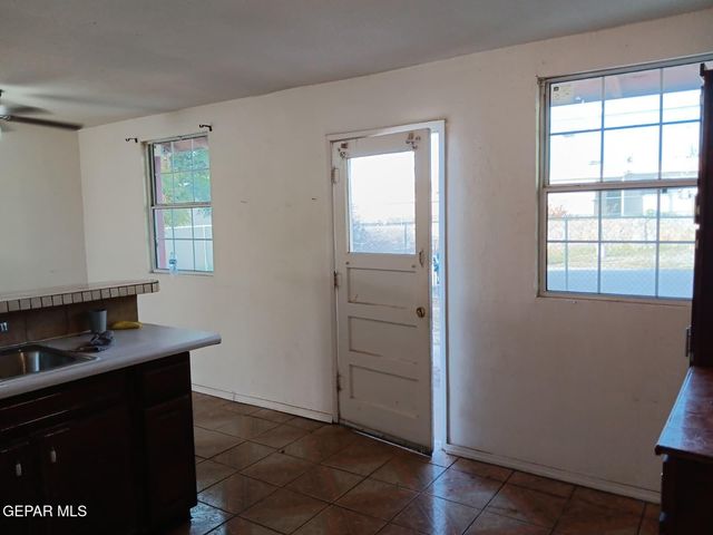 7821 COROZAL Drive, El Paso, TX 79915