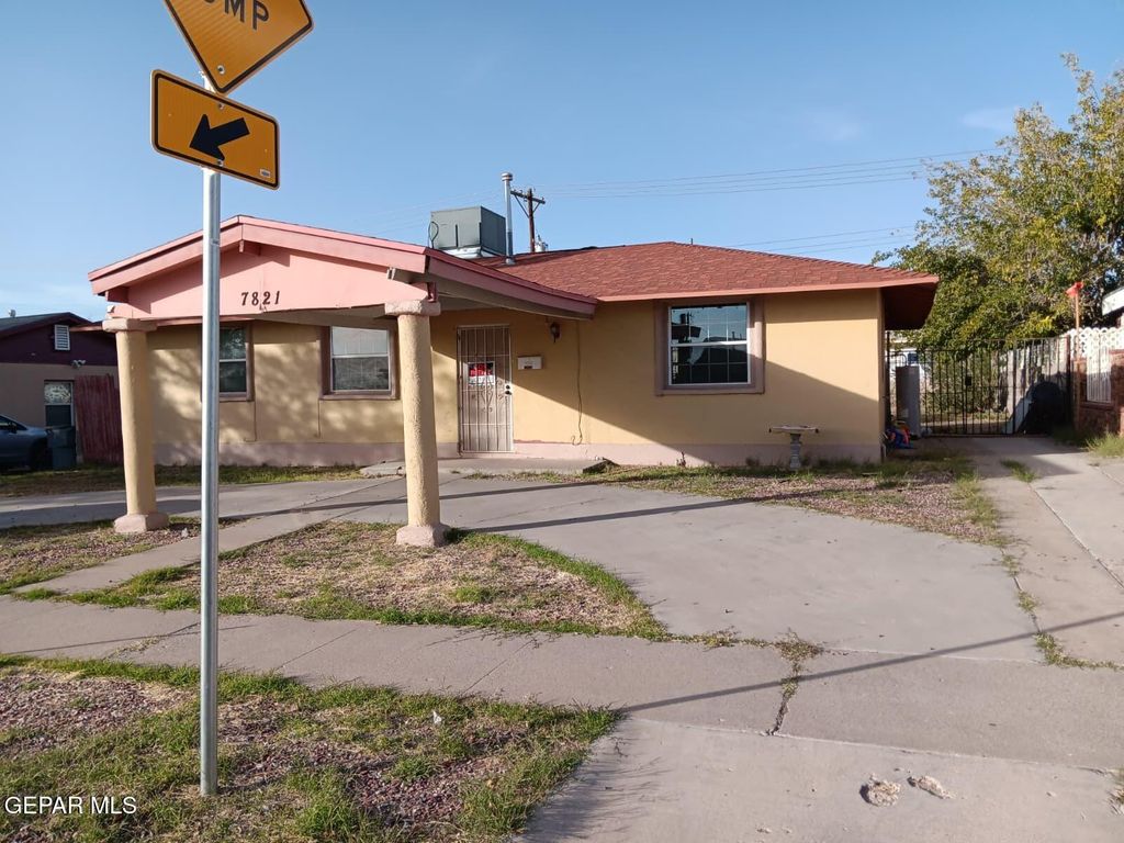 7821 COROZAL Drive, El Paso, TX 79915