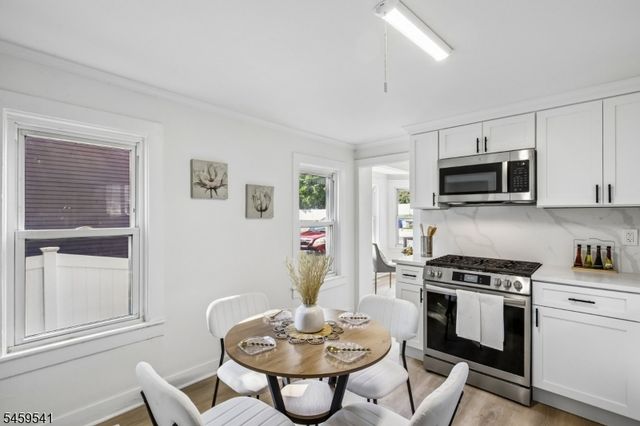 80 Glenwild Ave, Bloomingdale Boro, NJ 07403