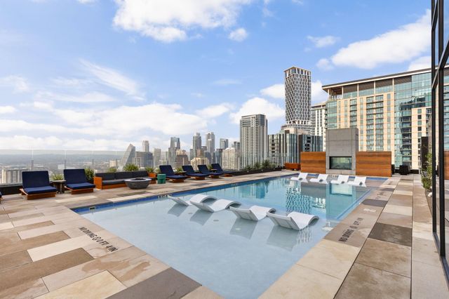 48 East Ave 2002, Austin, TX 78701