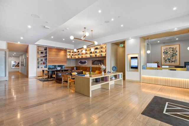 48 East Ave 2002, Austin, TX 78701