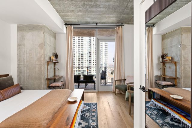 48 East Ave 2002, Austin, TX 78701