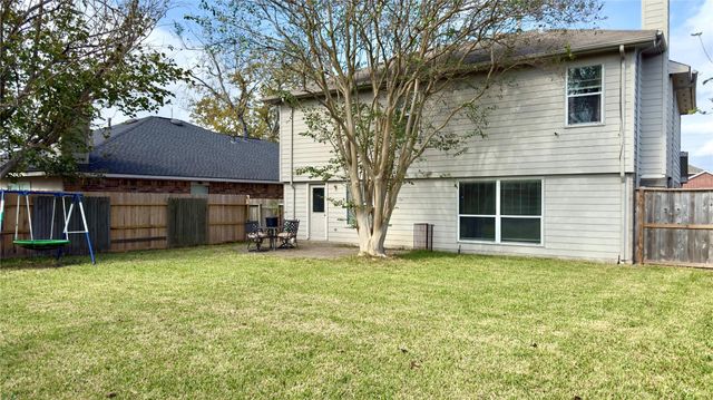 17535 Heath Grove Ln, Richmond, TX 77407