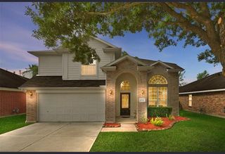 17535 Heath Grove Ln, Richmond, TX 77407