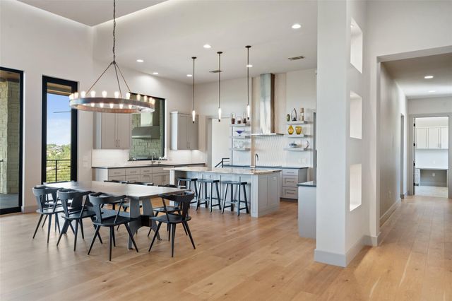 17724 Flagler DR, Austin, TX 78738