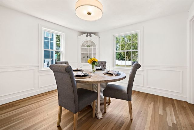 5 Leroy Road, Lexington, MA 02421