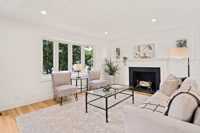 5 Leroy Road, Lexington, MA 02421