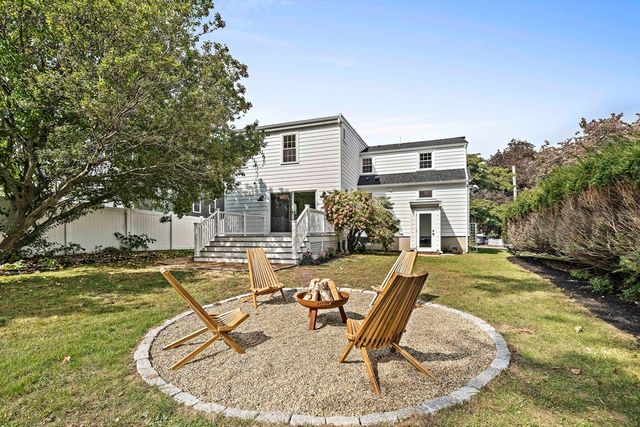 5 Leroy Road, Lexington, MA 02421