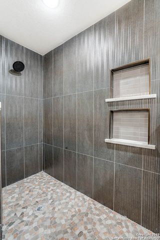 235 Bank, San Antonio, TX 78204