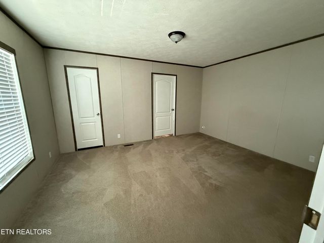 511 Highland View Drive, Knoxville, TN 37920
