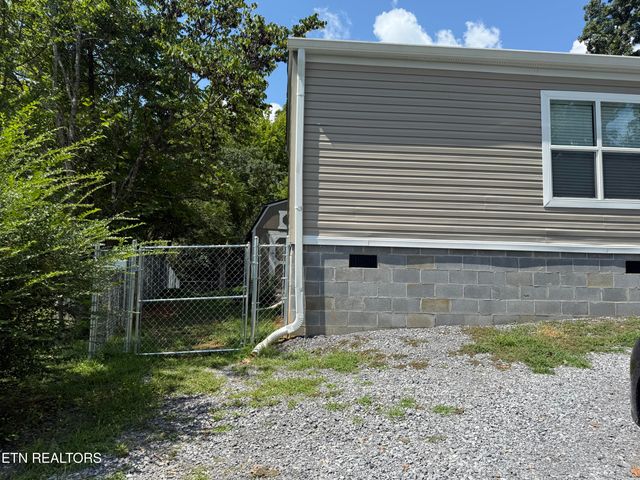 511 Highland View Drive, Knoxville, TN 37920