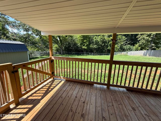 511 Highland View Drive, Knoxville, TN 37920
