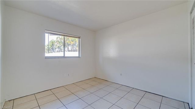 107 SW 16th TER, Cape Coral, FL 33991