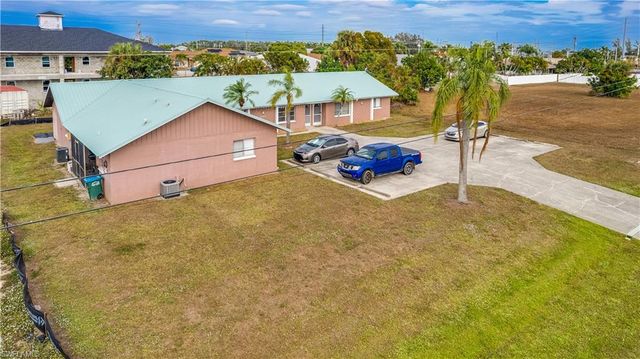 107 SW 16th TER, Cape Coral, FL 33991