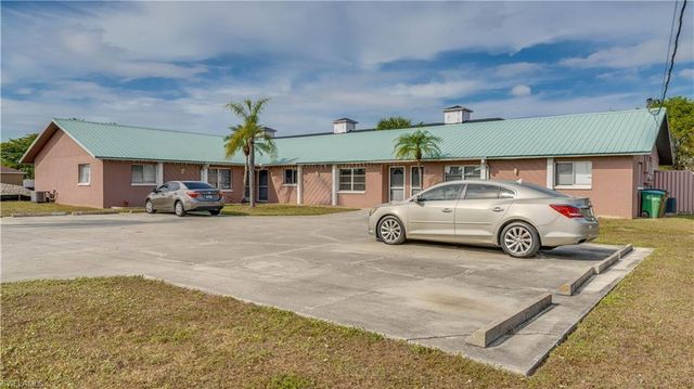 107 SW 16th TER, Cape Coral, FL 33991