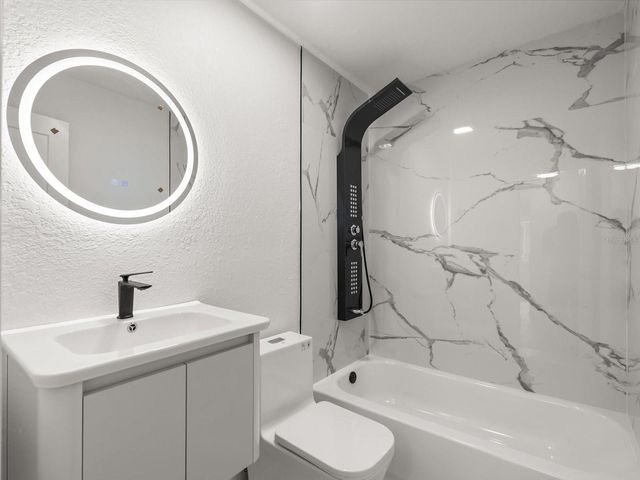 2519 YALE AVENUE, Sanford, FL 32773