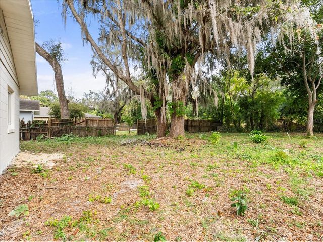 2519 YALE AVENUE, Sanford, FL 32773