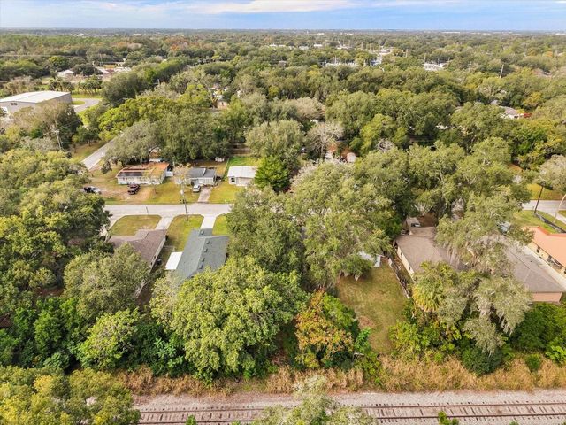 2519 YALE AVENUE, Sanford, FL 32773