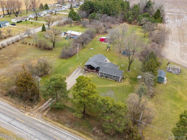 10025 Grand Blanc Road, Gaines Township, MI 48436