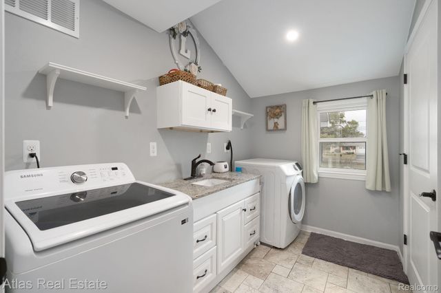 10025 Grand Blanc Road, Gaines Township, MI 48436