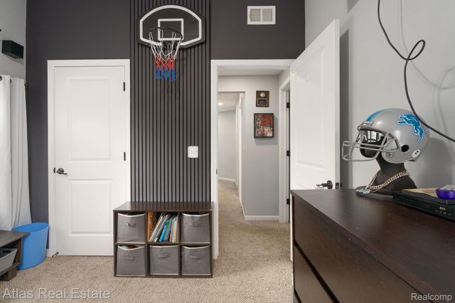 10025 Grand Blanc Road, Gaines Township, MI 48436