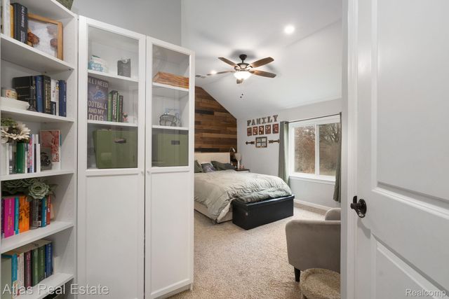 10025 Grand Blanc Road, Gaines Township, MI 48436