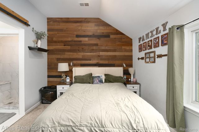 10025 Grand Blanc Road, Gaines Township, MI 48436