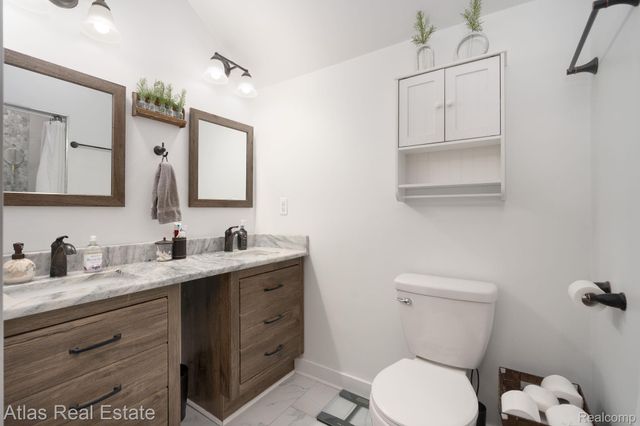 10025 Grand Blanc Road, Gaines Township, MI 48436